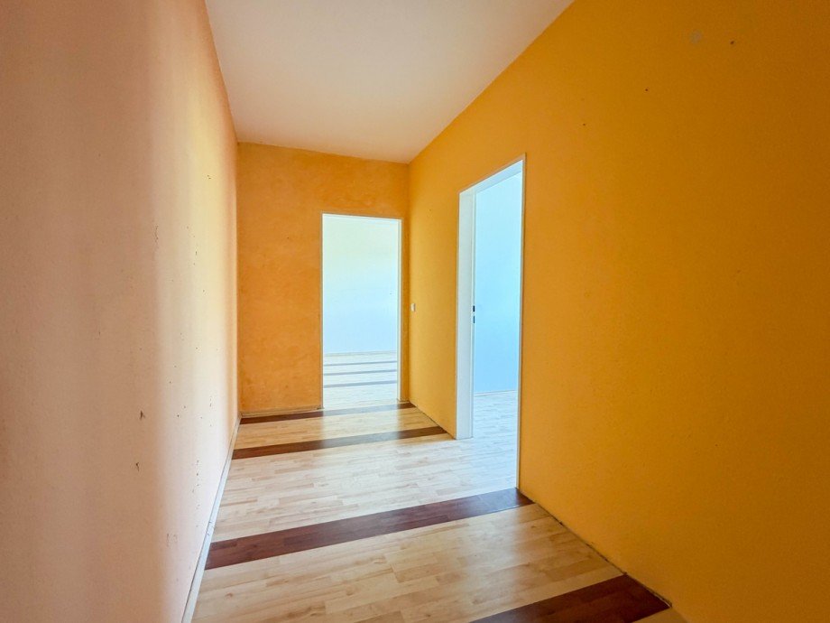 Flur Etagenwohnung Offenbach / Bieber