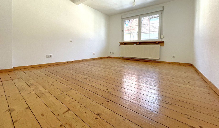 Kinderzimmer Vorderhaus Zweifamilienhaus Neu-Isenburg